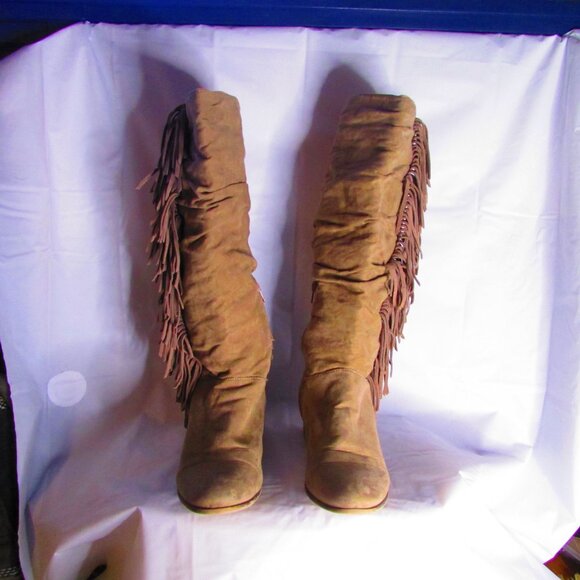 Brown Knee-High Unique Fringe Boots - Picture 6 of 6